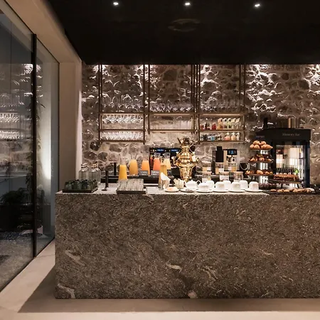 Eisenhut Boutique Hotel-3