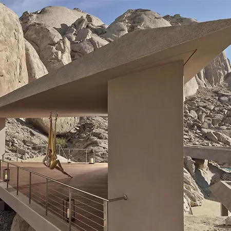 Desert Rock Resort-3