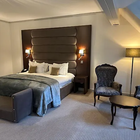 Nunsmere Hall Hotel-3