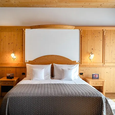Hotel Dorfer Alpine&Charming-2