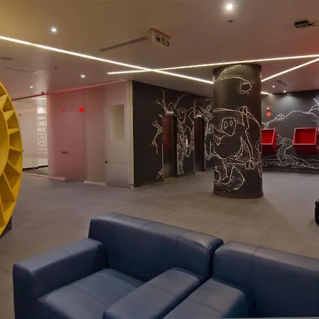 Ramada Encore By Wyndham Guadalajara Sur-3