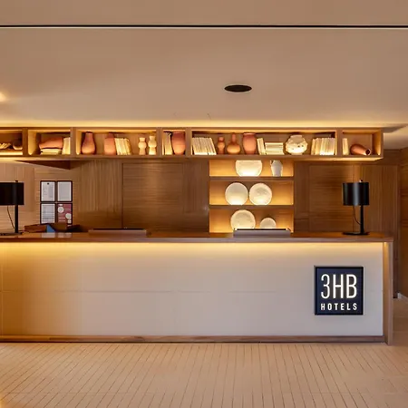 3Hb Falesia Beach-3