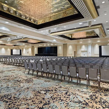 Crowne Plaza Executive Center Baton Rouge By Ihg-3