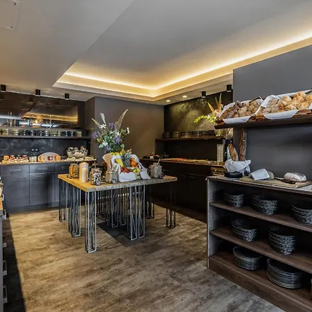 Solea Suedtirol Boutique Hotel-3