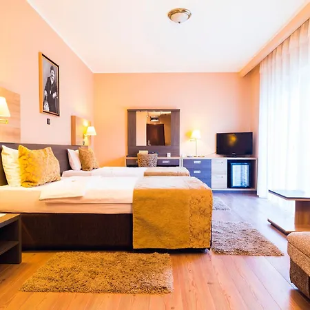 Hill Hotel Wellness & Spa-2