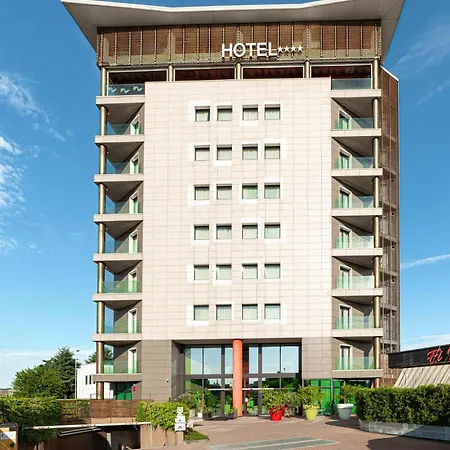 Phi Hotel Milano-3