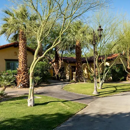 The Inn At Death Valley-3