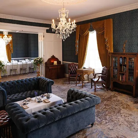 County Arms Birr-3
