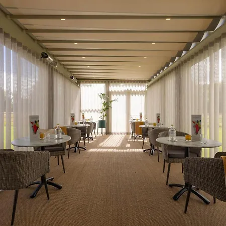 Voco The Club - Dublin Gateway By Ihg-3