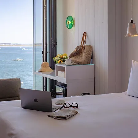 Les Vagues Hotel & Spa-2