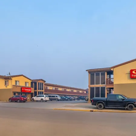Econo Lodge Inn & Suites High Level-3