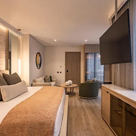 Le Parc Hotel, Beyond Stars-2