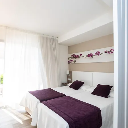 Hotel Brisa Marina (Adults Only)-3
