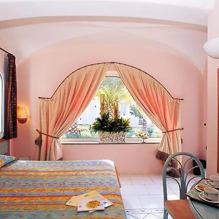 Hotel Carlo Magno-2