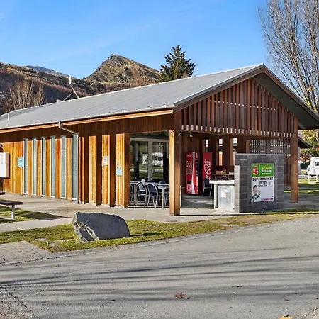 Hampshire Holiday Parks - Arrowtown-3