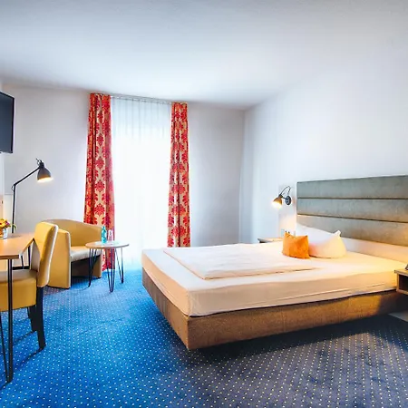 ACHAT Hotel Zwickau-3