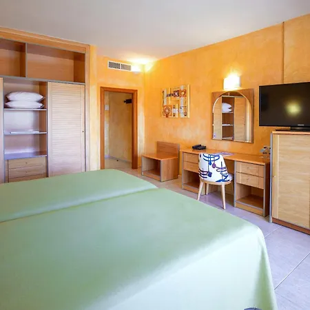Hotel Servigroup La Zenia 4 Sup-2