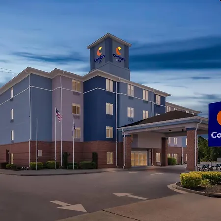 Comfort Inn Emporia-3