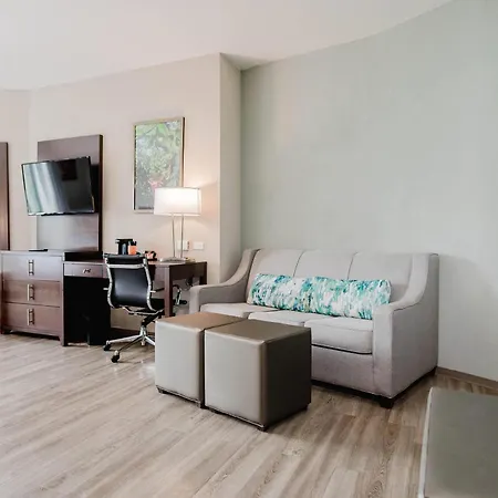 Comfort Inn & Suites Tobago-2