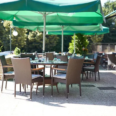 Threeland Hotel-3