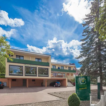 Wellness&Ayurveda Hotel Am Eichenberg-3