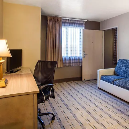Quality Inn Moriarty-3