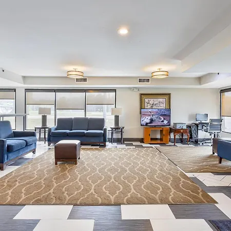 Quality Inn Edmund Pettus Bridge Area-3