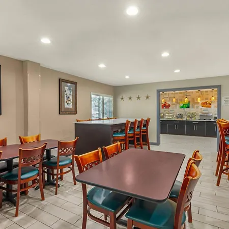 Quality Inn & Suites Plano East - Richardson-2