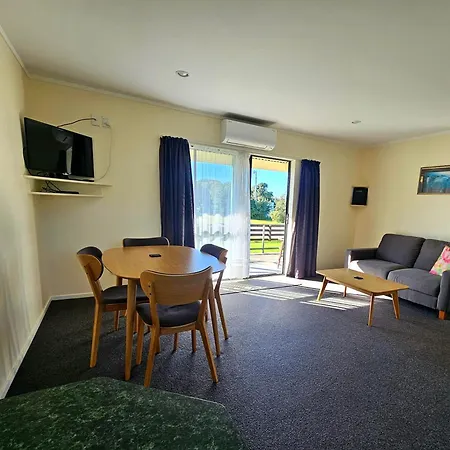 Castlepoint Holiday Park & Motels-3