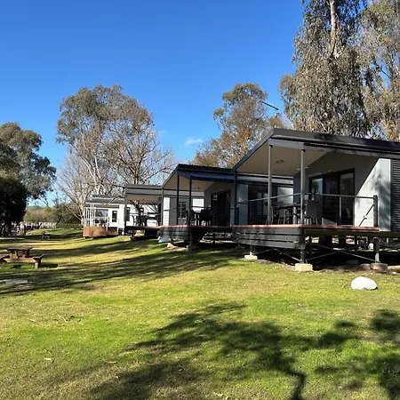 Breakaway Twin Rivers Caravan Park-3