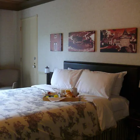 Hotel Le Manoir Baie-Comeau-2