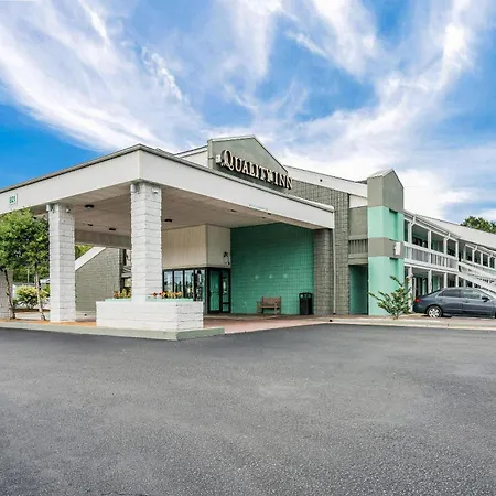 Quality Inn Greenville Near University-3