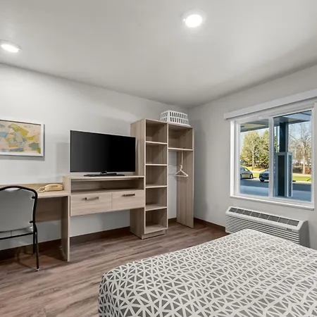 Woodspring Suites Lebanon-2