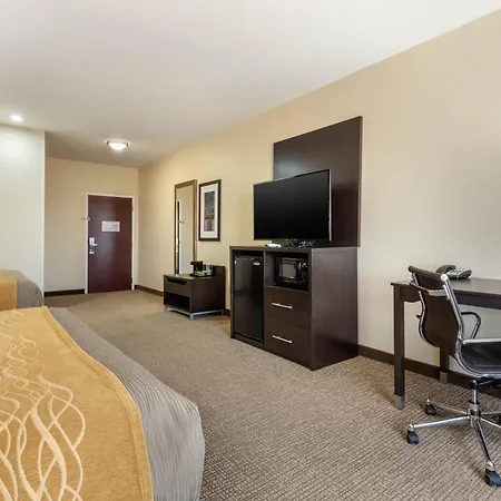 Comfort Inn & Suites North Little Rock Mccain Mall-2