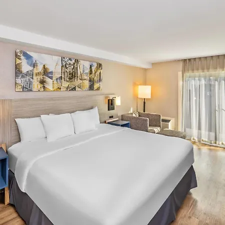 Comfort Inn-3