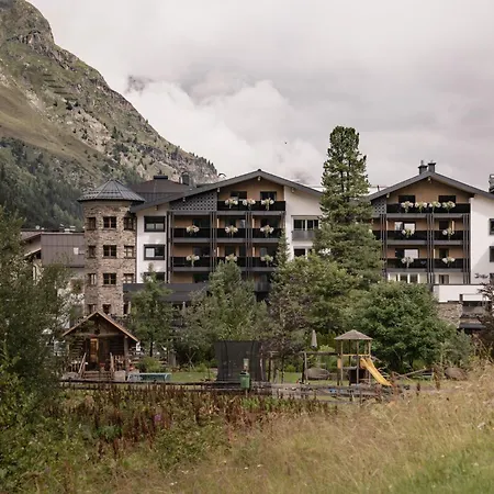 Verwoehnhotel Wildspitze-3