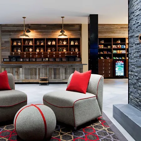 Four Points By Sheraton Edmundston Hotel & Conference Center-3