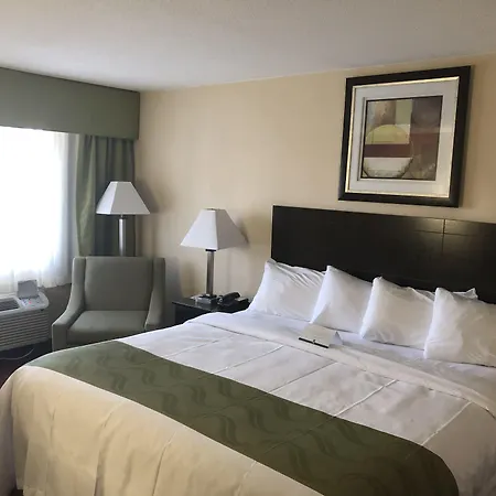 Quality Inn Shelburne - Burlington-2