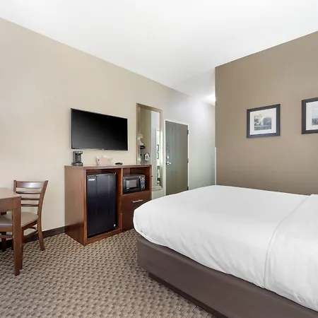 Comfort Inn & Suites Johnstown - Richland Town Center-3