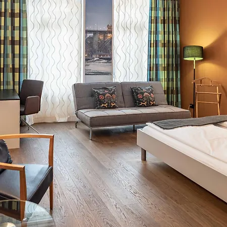 Hotel Baeren Am Bundesplatz-3