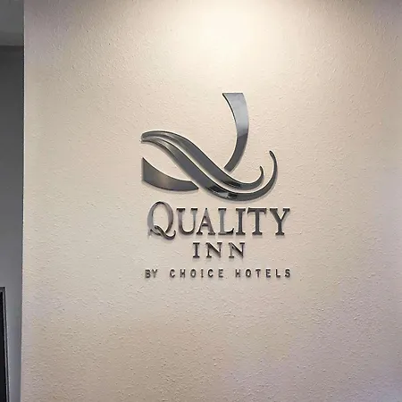 Quality Inn Cambridge-3