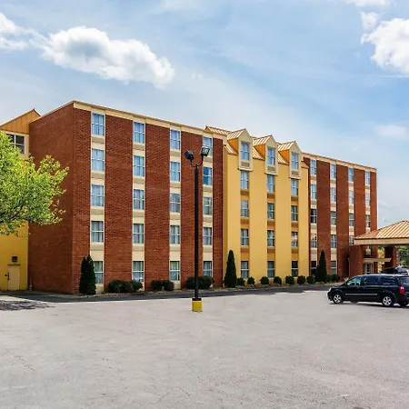 Comfort Inn & Suites Staunton-3