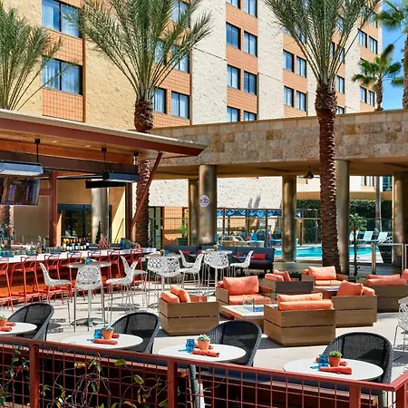 Los Angeles Marriott Burbank Airport-2