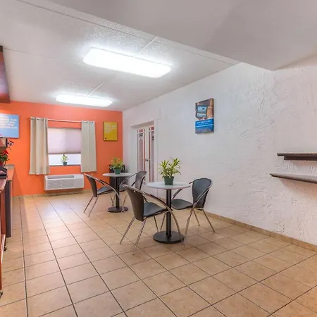 Motel 6-Bridgeview, Il-2