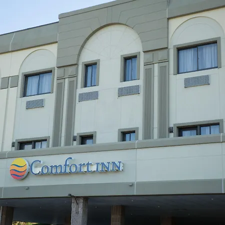 Comfort Inn Syosset-Long Island-3