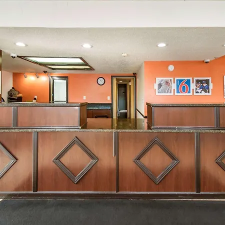 Motel 6-Grove City, Oh-2
