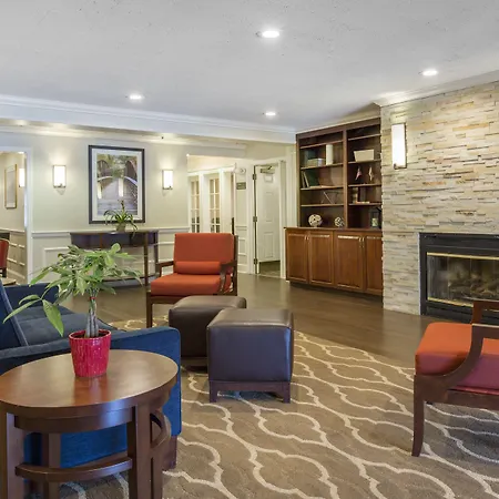 Comfort Inn Auburn-Worcester-2