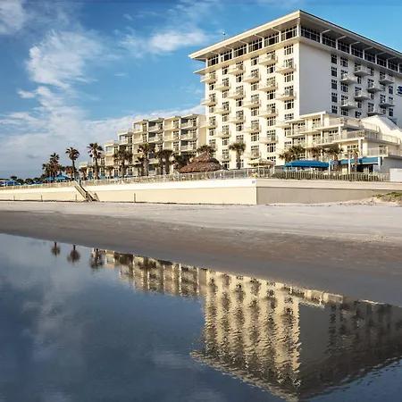 The Shores Resort & Spa-3