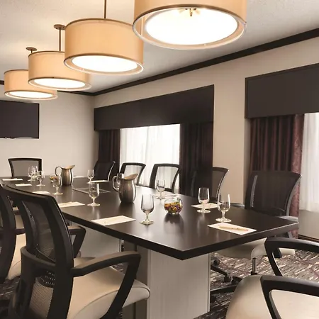 Doubletree By Hilton Milwaukee/Brookfield-2
