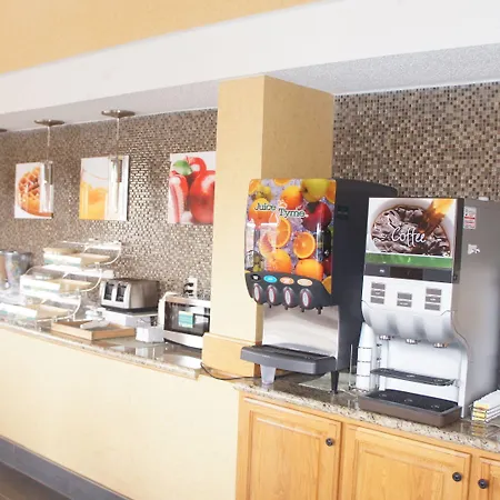 Quality Inn Rolla-2
